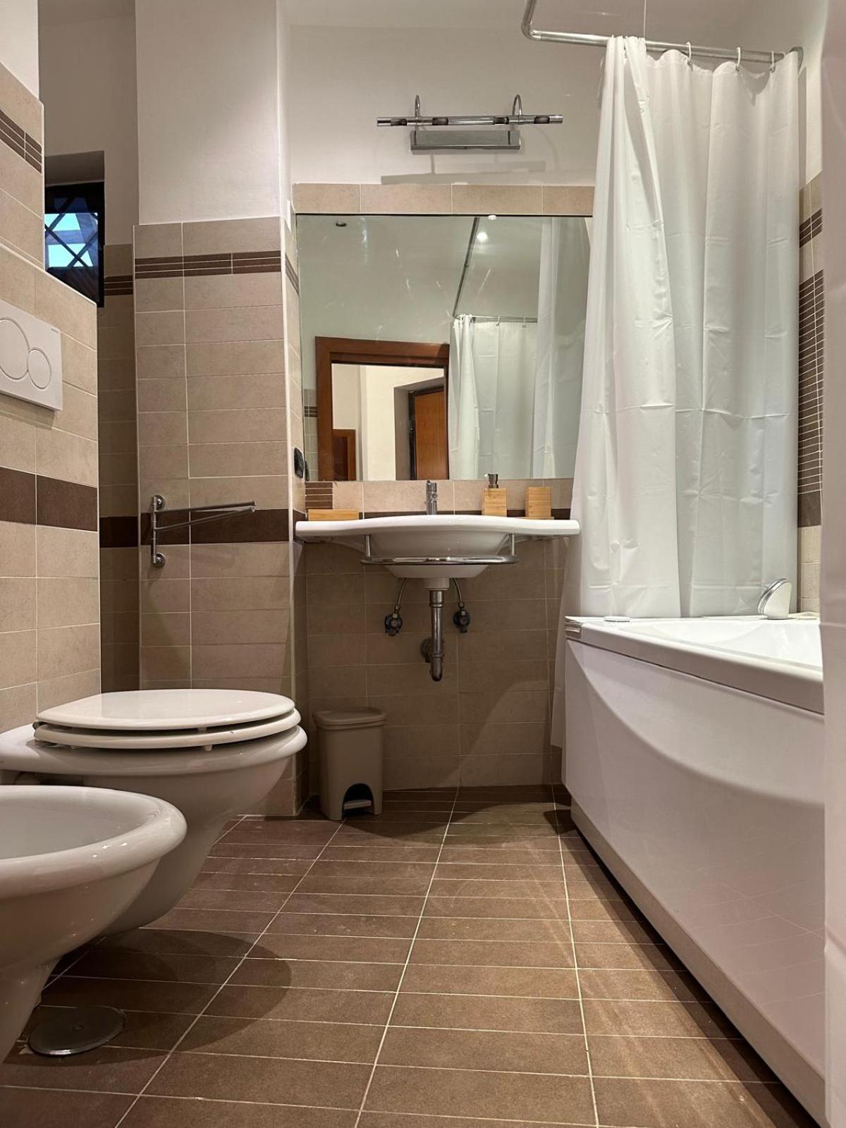 L'attichetto Di Via Padova Apartment *